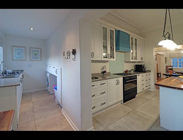 3 BEDROOM HOUSE FOR SALE IN KENSINGTON